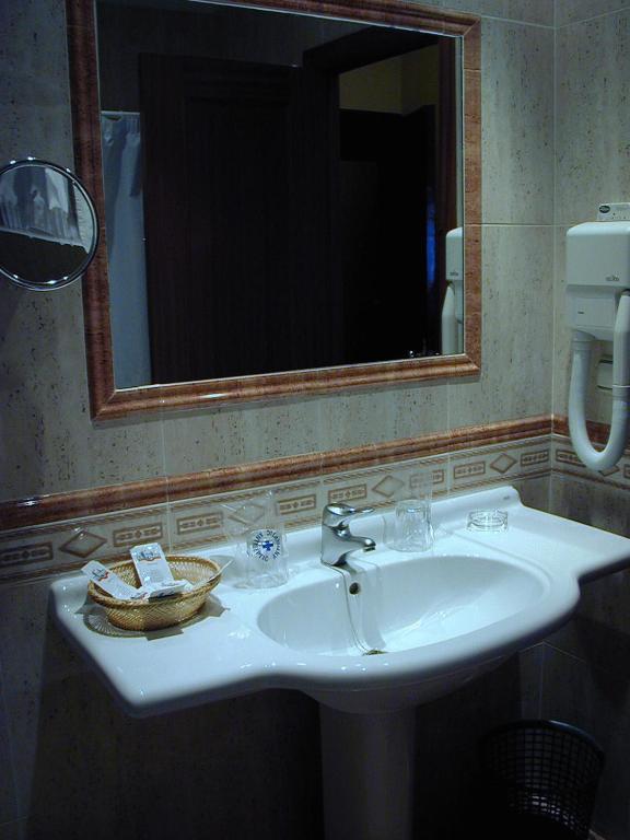 El Pilar Hotel ลาการ์โลตา ห้อง รูปภาพ